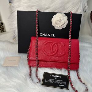 Chanel Caviar Leather Small Flap Bag with Chain